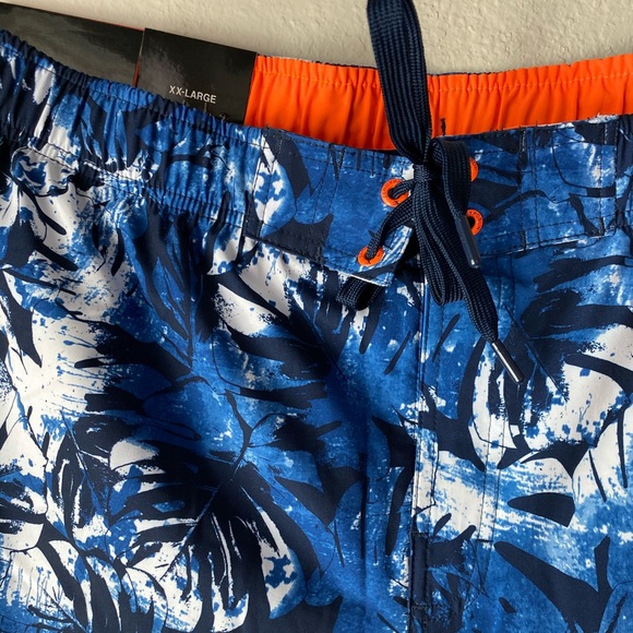 Men’s Swim trunks XXL - Picture 2 of 4